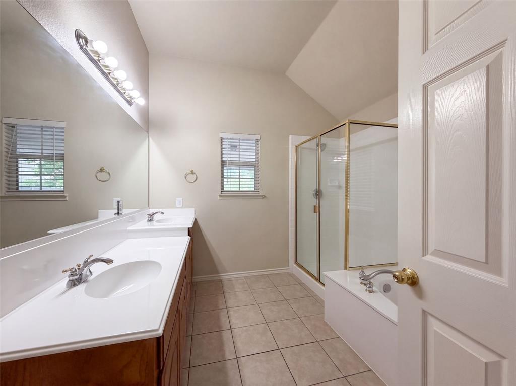 8404 Blacktail Trail Property Photo 7