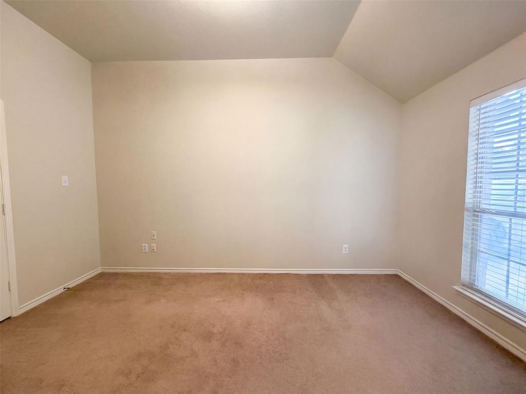 8404 Blacktail Trail Property Photo 8
