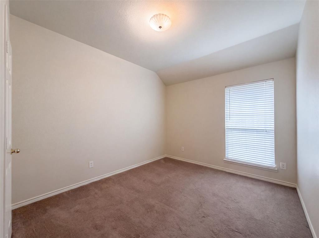 8404 Blacktail Trail Property Photo 10