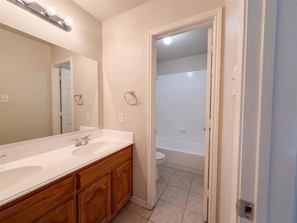 8404 Blacktail Trail Property Photo 11