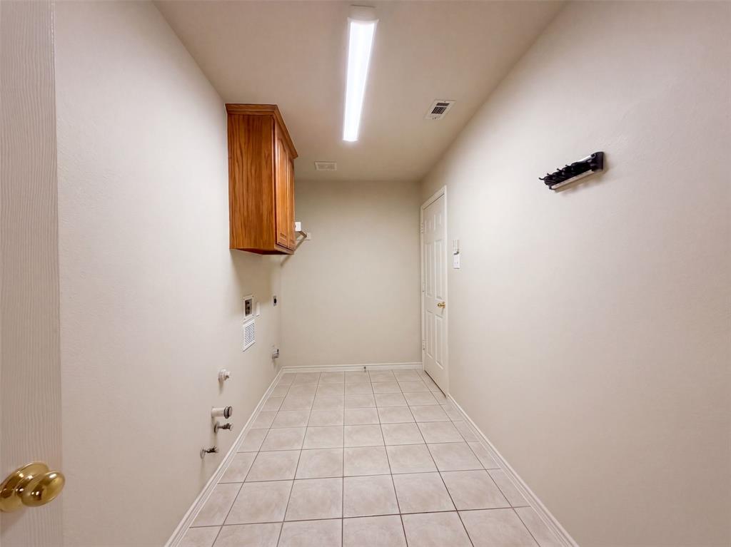 8404 Blacktail Trail Property Photo 12