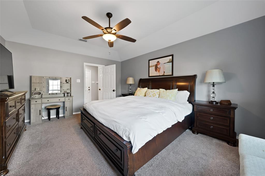 3840 Devonaire Drive Property Photo 17
