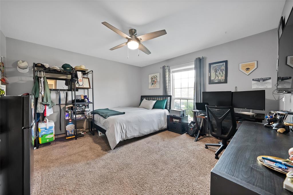 3840 Devonaire Drive Property Photo 25