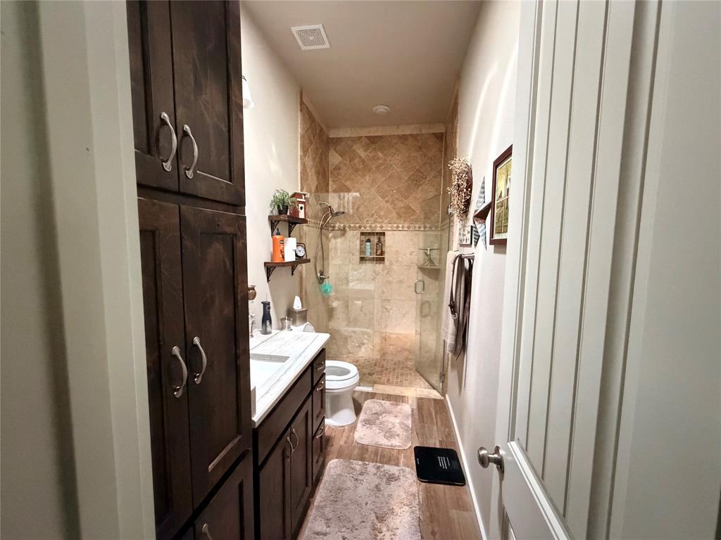 10442 County Road 2434 Property Photo 10