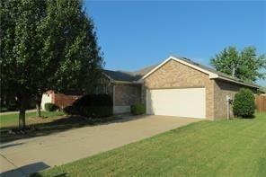 483 Forest Lane Property Photo 1
