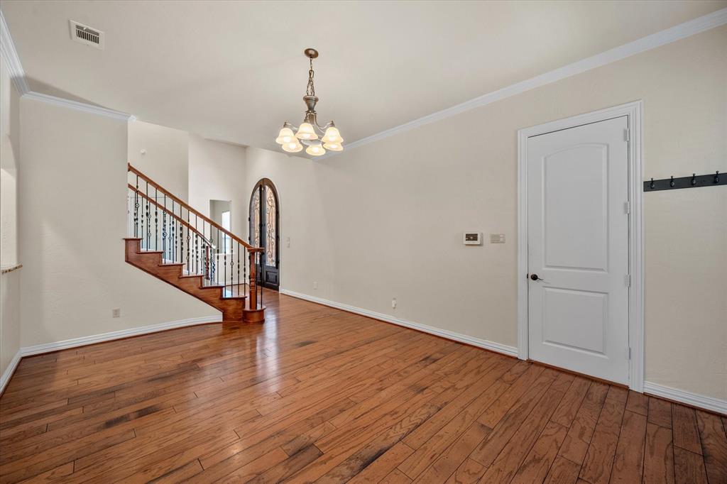 3325 Vista Lake Circle Property Photo 6