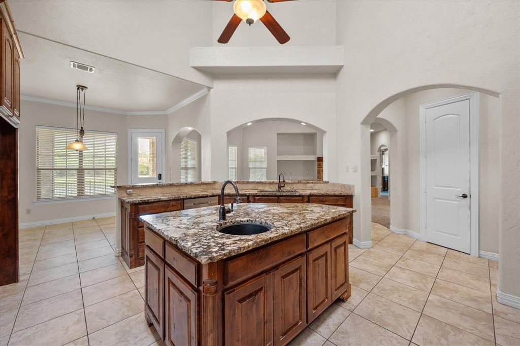 3325 Vista Lake Circle Property Photo 14