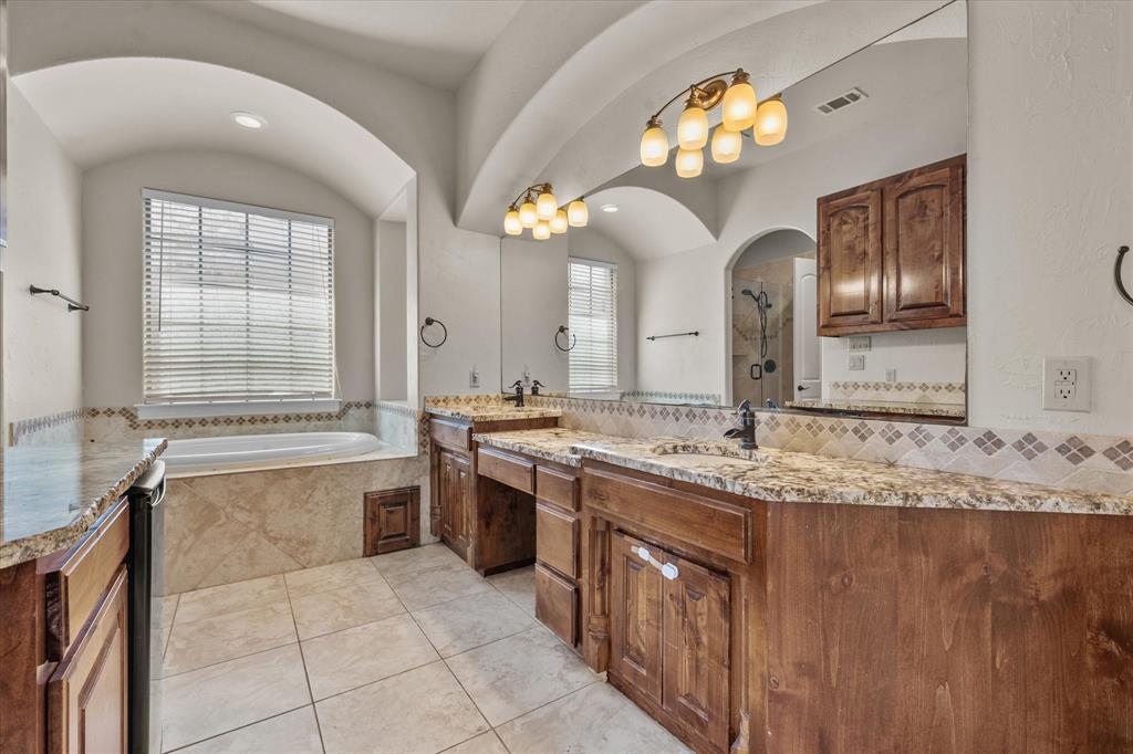 3325 Vista Lake Circle Property Photo 26