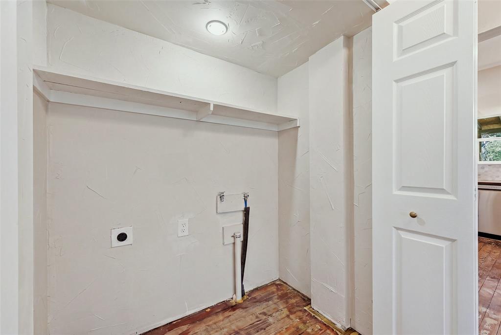 512 S Elm Street Property Photo 29