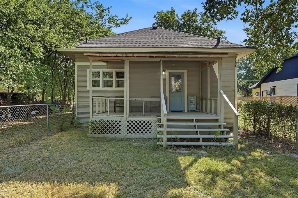 512 S Elm Street Property Photo 30