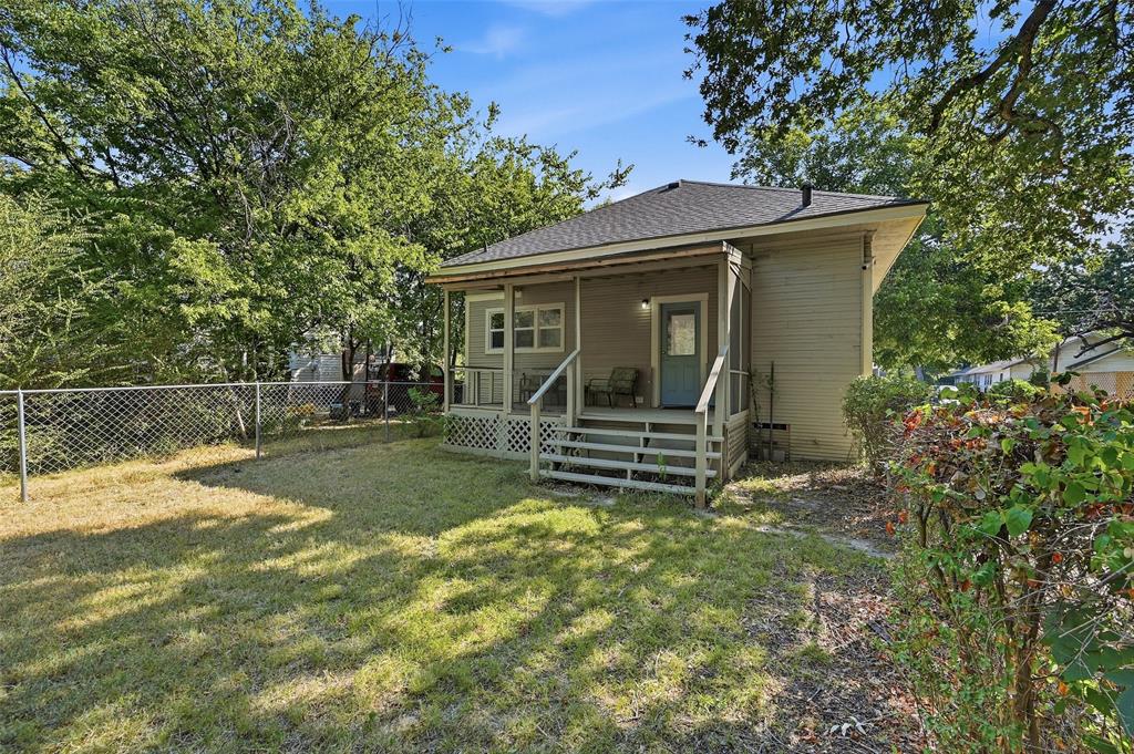512 S Elm Street Property Photo 35