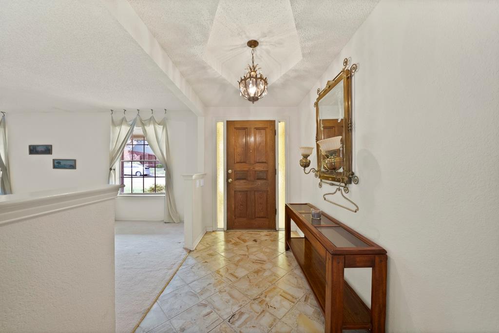 9630 Fallbrook Drive Property Photo 6