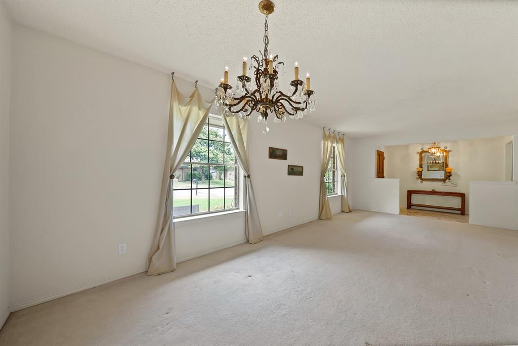 9630 Fallbrook Drive Property Photo 10