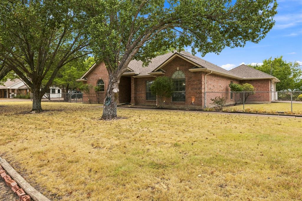 611 Dancer Lane Property Photo 1