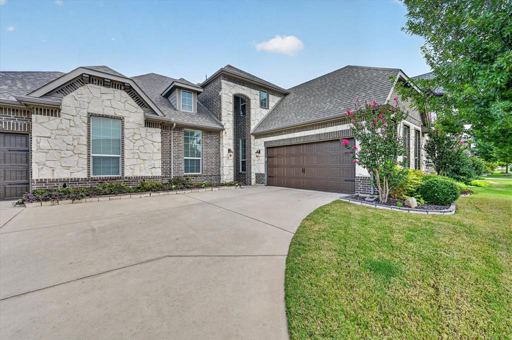1025 Claystone Ridge Property Photo 1