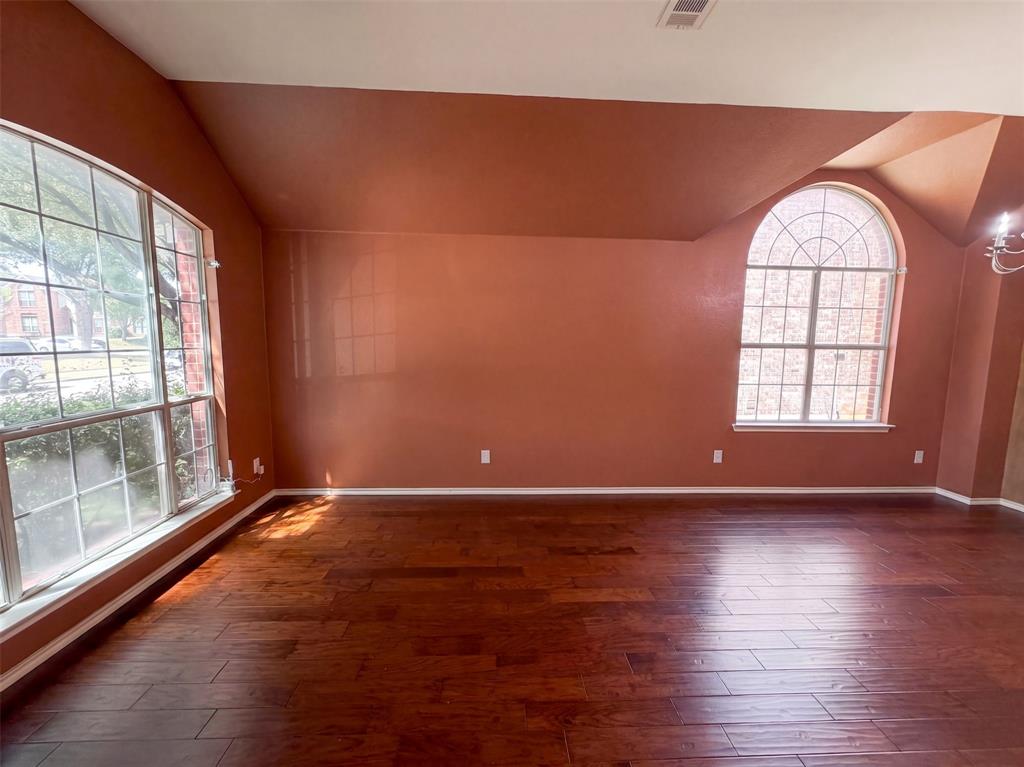 1213 Whitecreek Drive Property Photo 3