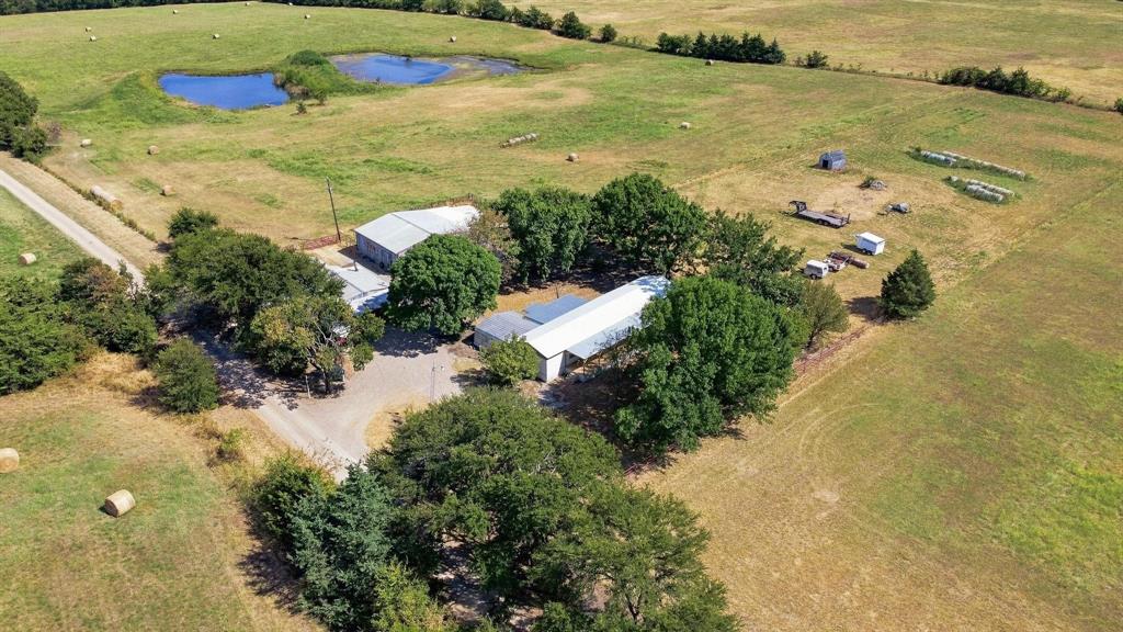 878 County Road 2900