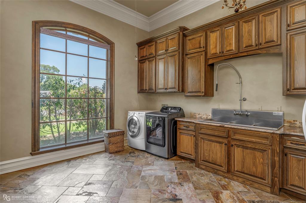 5081 Westrilee Drive Property Photo 22