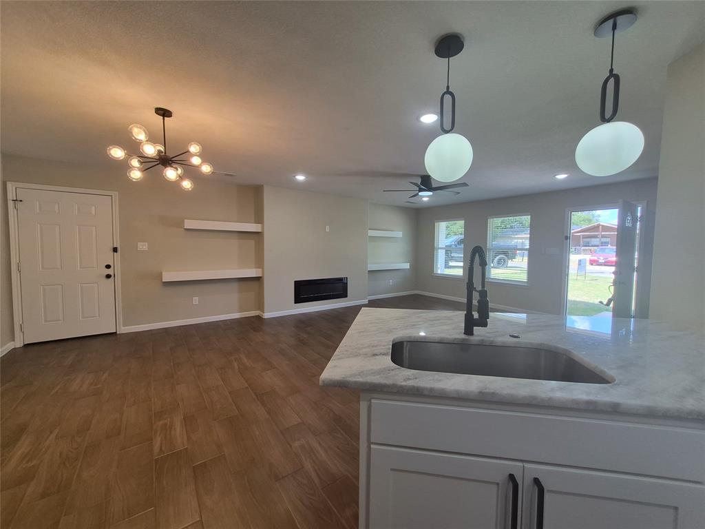 2518 Orion Way Property Photo 13