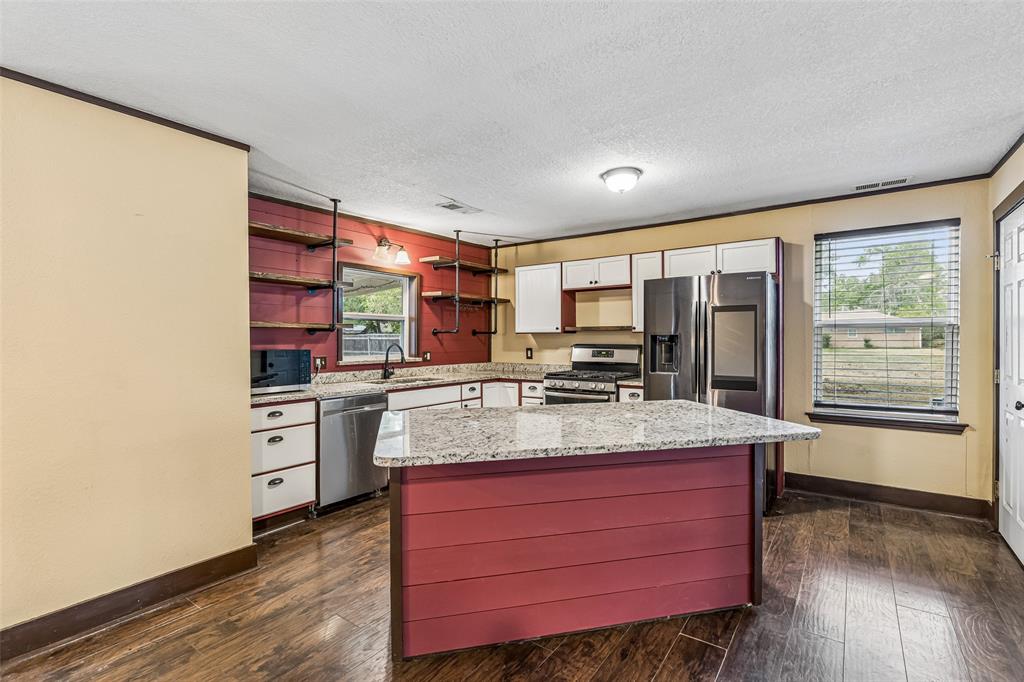 416 S Harrison Street Property Photo 6