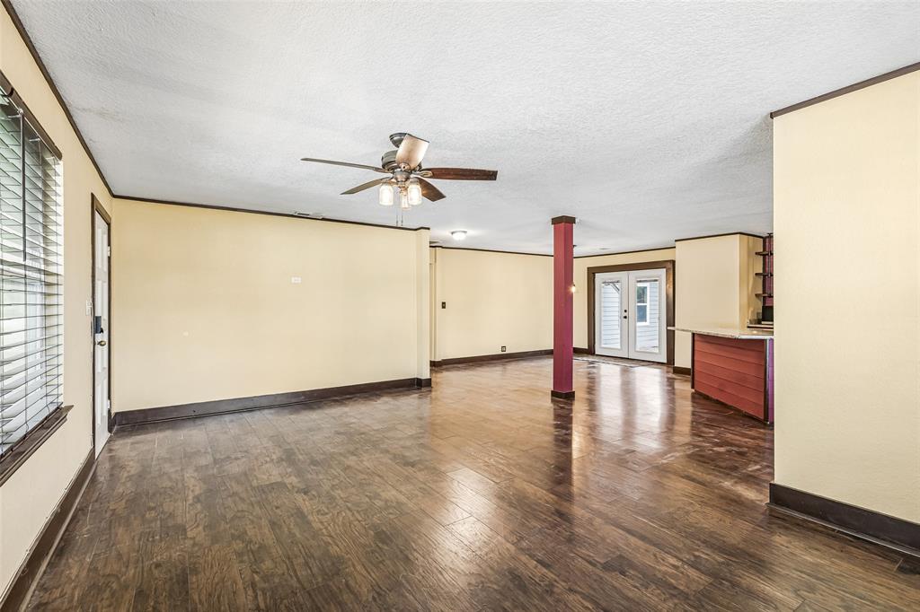 416 S Harrison Street Property Photo 8