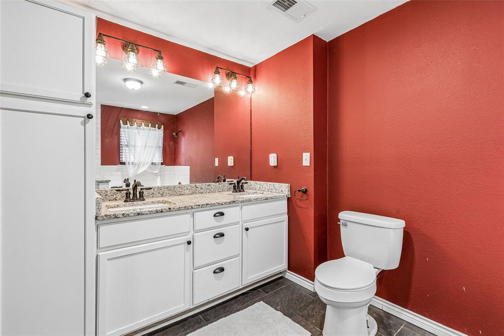416 S Harrison Street Property Photo 11