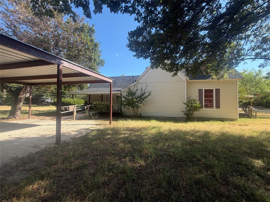 201 Marion Street Property Photo 2