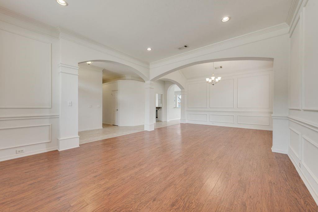 719 Parkway Boulevard Property Photo 4