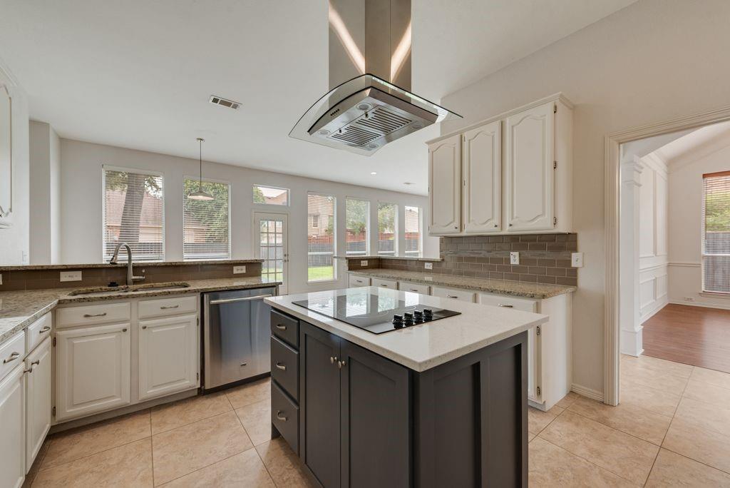 719 Parkway Boulevard Property Photo 6