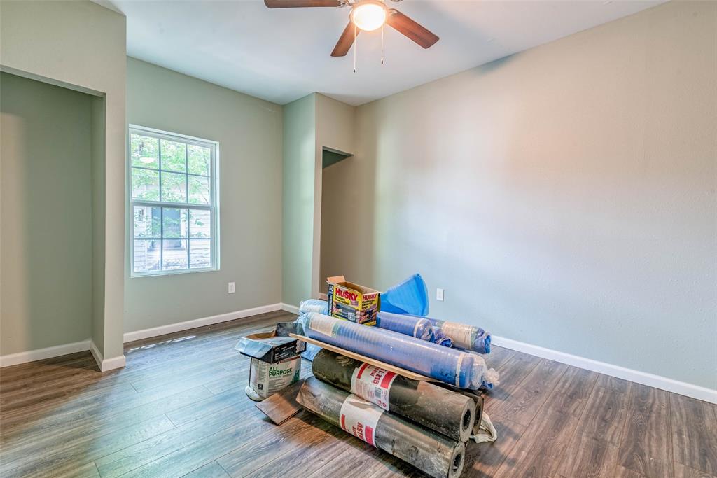 1457 W Austin Street Property Photo 12