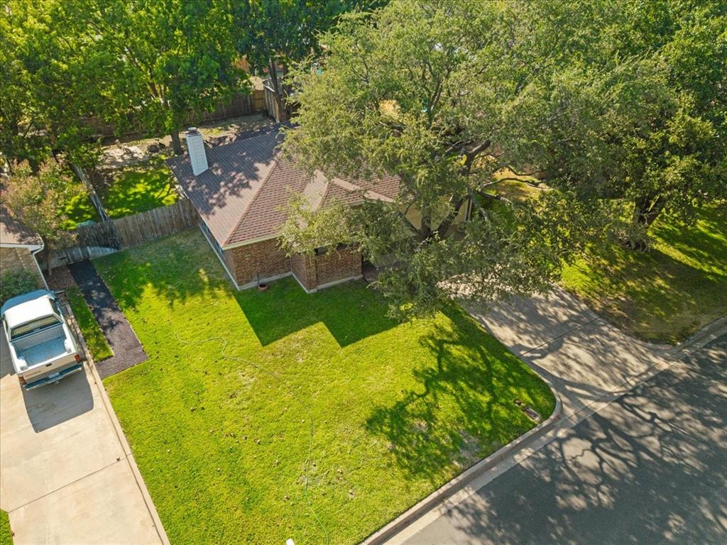 424 Grand Meadow Drive Property Photo 8