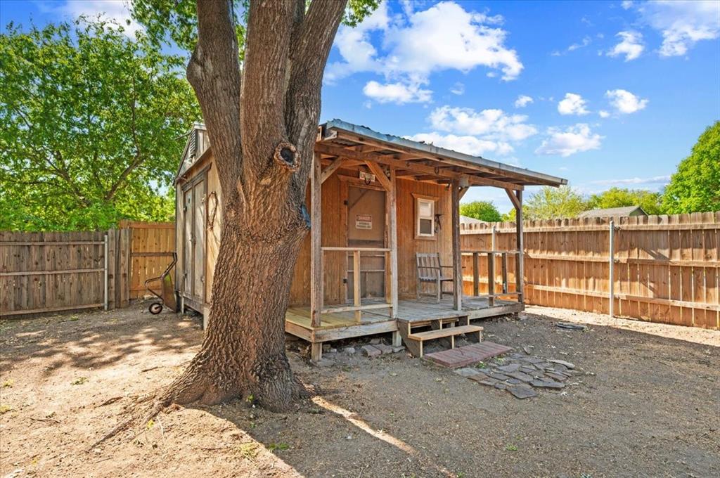424 Grand Meadow Drive Property Photo 33