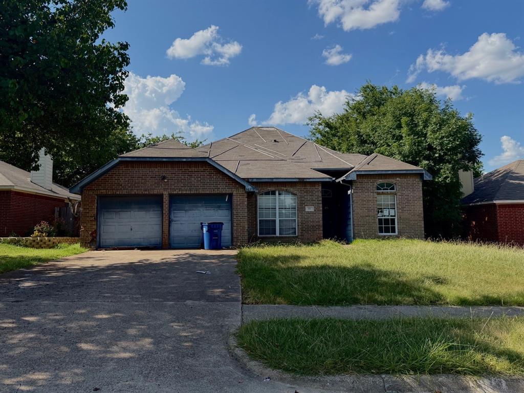 111 Craddock Property Photo 1
