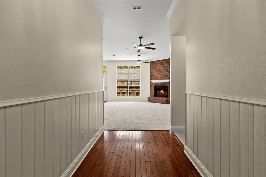 307 Bob White Property Photo 5