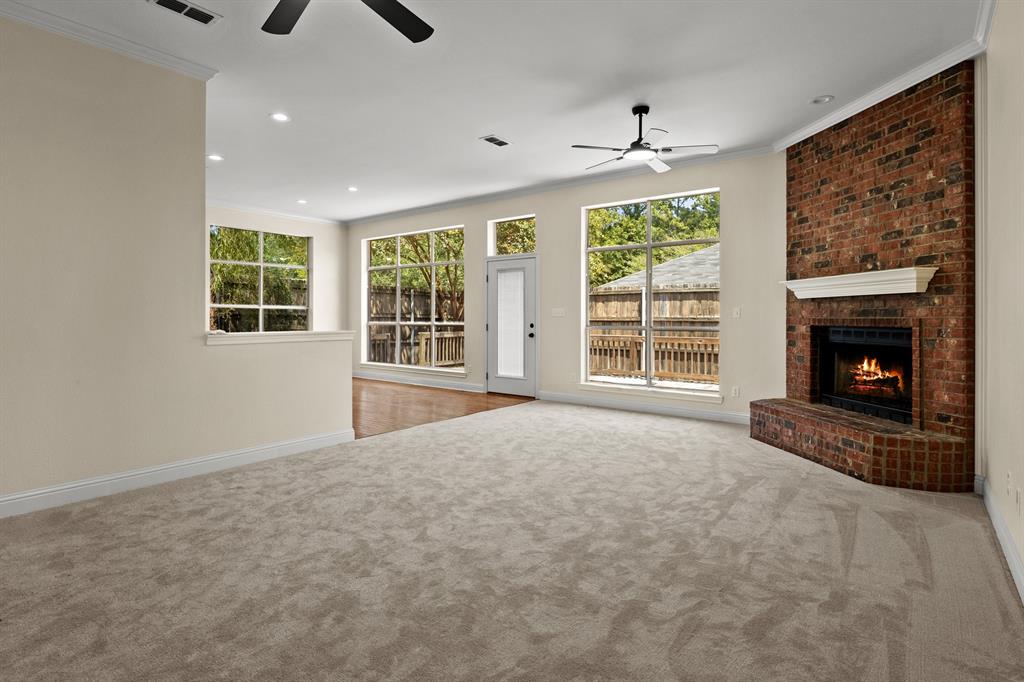 307 Bob White Property Photo 7