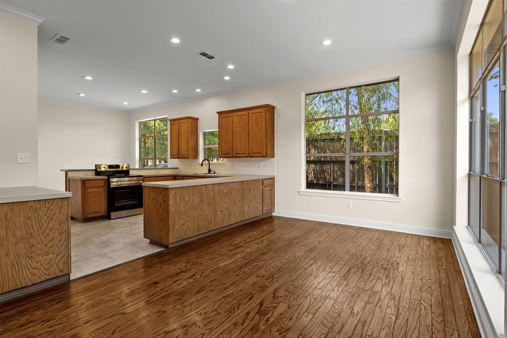 307 Bob White Property Photo 11