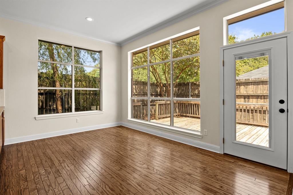 307 Bob White Property Photo 13