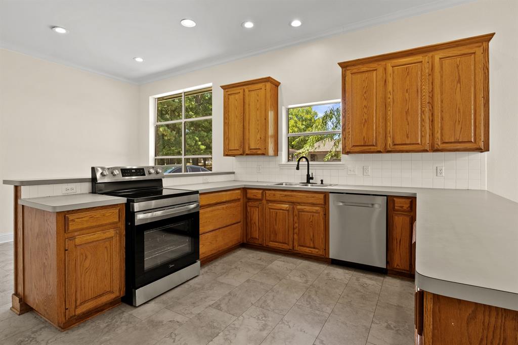 307 Bob White Property Photo 17