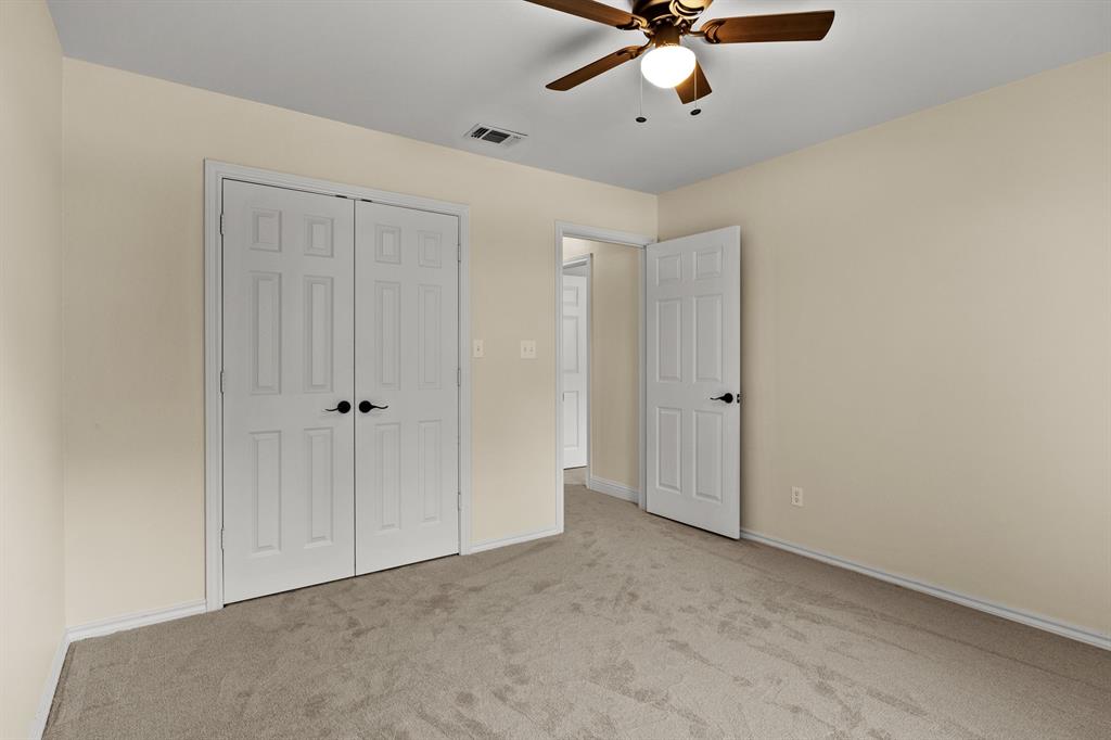 307 Bob White Property Photo 22