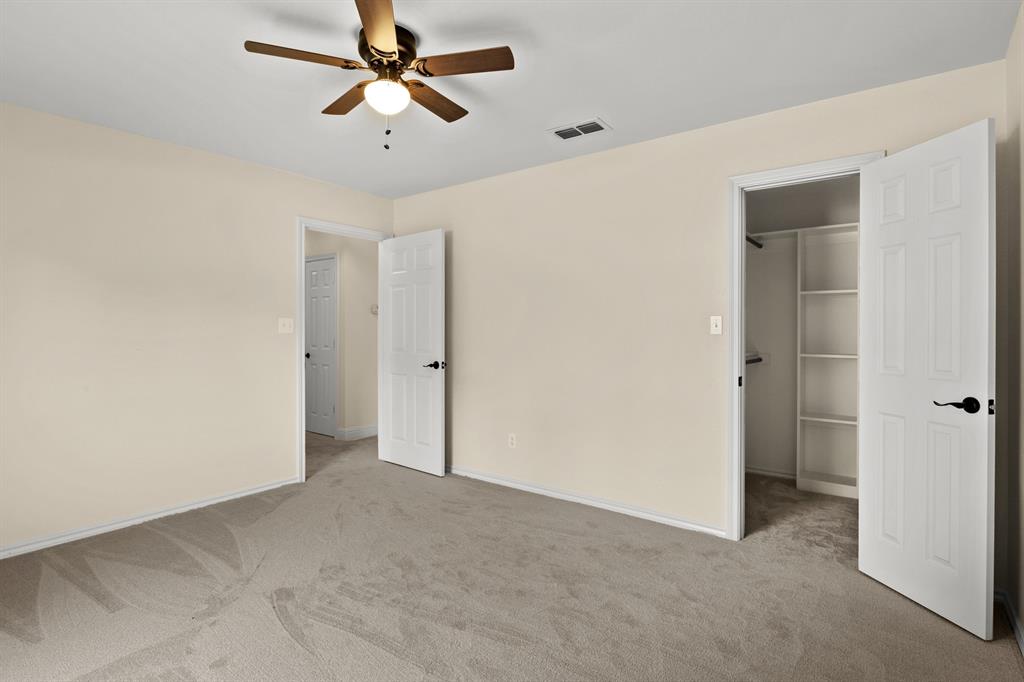 307 Bob White Property Photo 24