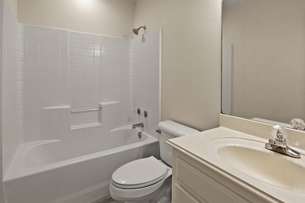 307 Bob White Property Photo 25