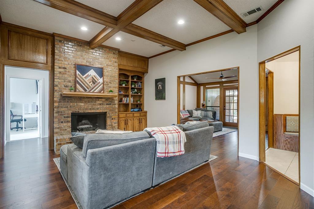 4441 Ballinger Court Property Photo 8