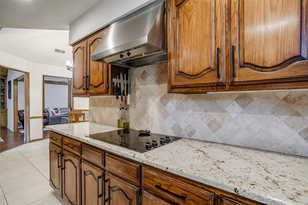 4441 Ballinger Court Property Photo 19