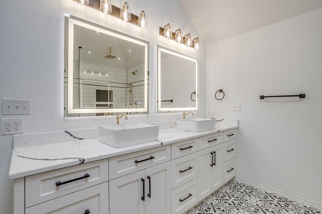 4441 Ballinger Court Property Photo 24