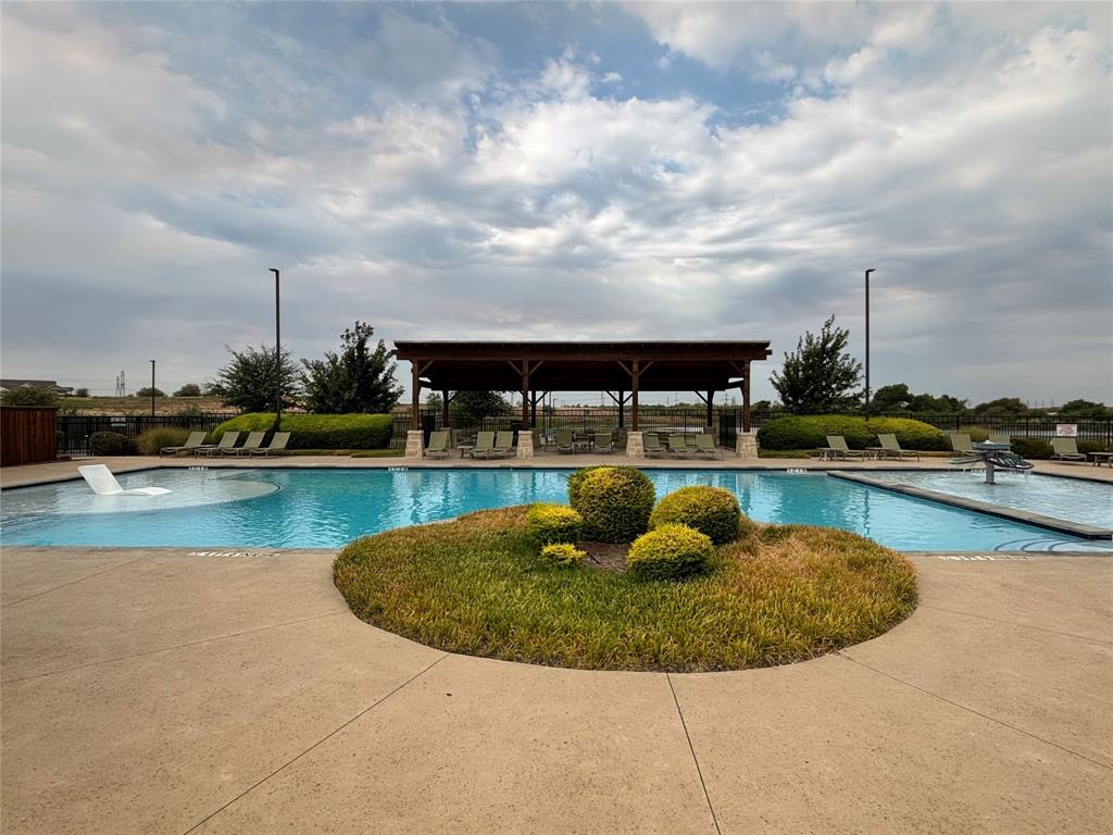 2413 Ponca Drive Property Photo 35