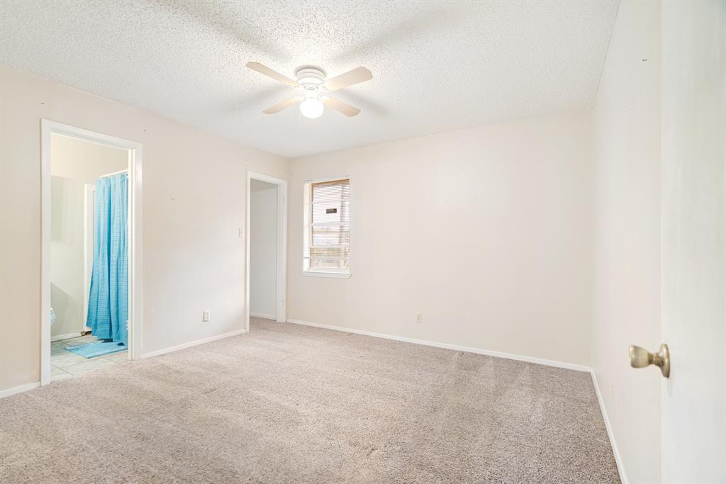 2820 W Kaufman Street Property Photo 9