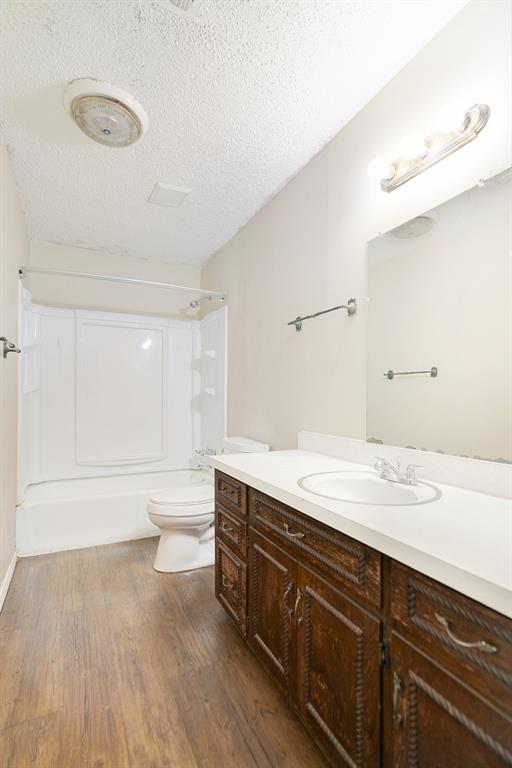 2820 W Kaufman Street Property Photo 12