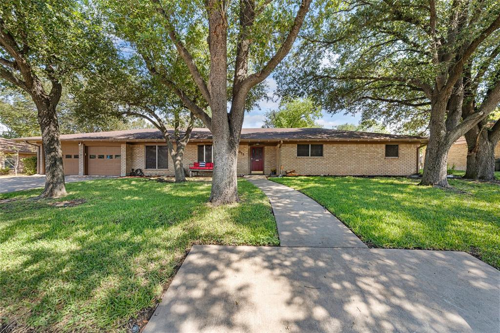 311 S College Avenue Property Photo 1