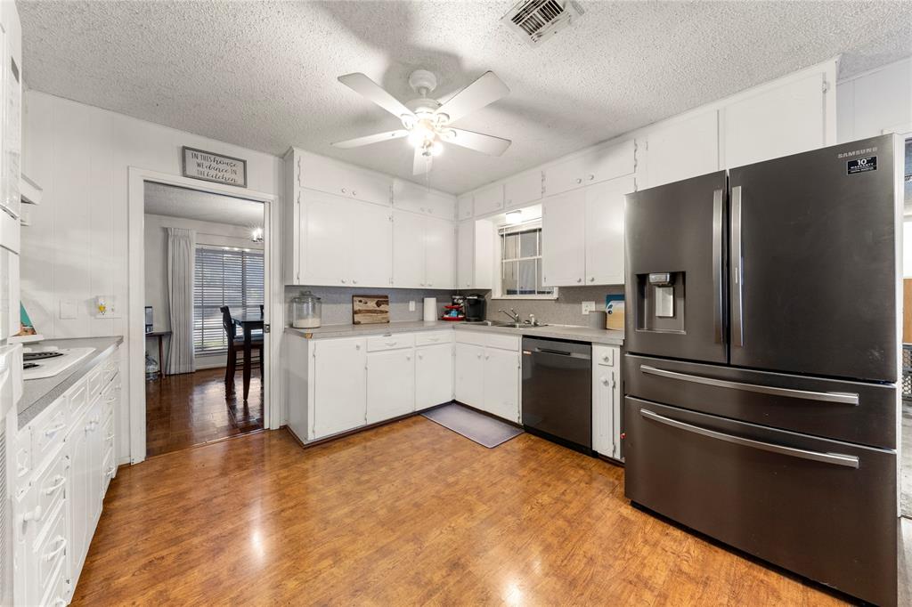 311 S College Avenue Property Photo 10