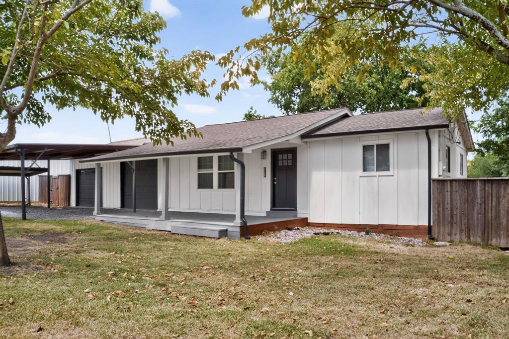 6138 W Interstate 30 Property Photo 1